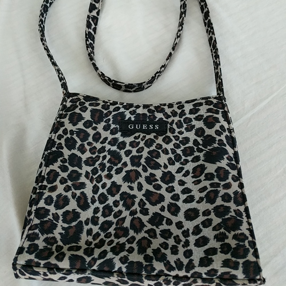 Guess crossbody